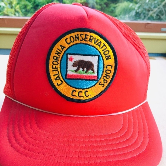 California Red hat NWOT - Picture 4 of 6